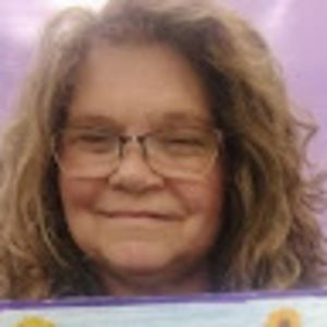 Meet your Posher, Angie